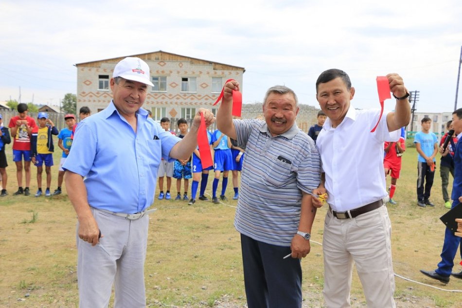 В Нур-Тухуме Селенгинского района открылась новая спортивная площадка