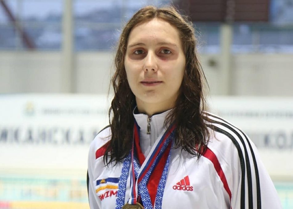 Ксения Зубакина завоевала 3 золота международных соревнований по плаванию