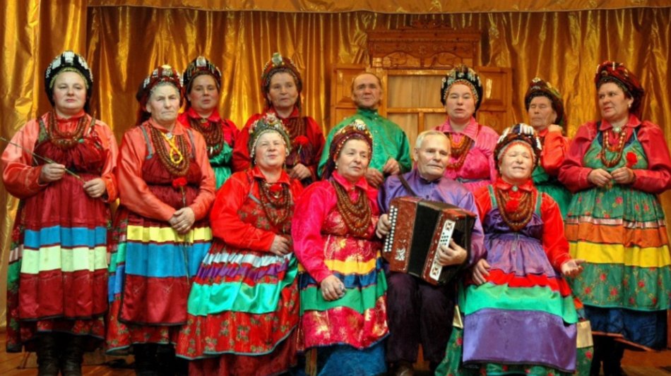 Тарбагатайский район: Большекуналейский семейский народный хор