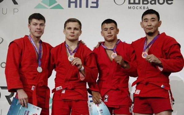 Самбист из Бурятии завоевал бронзу на международных соревнованиях в Москве
